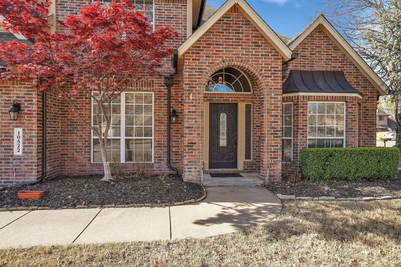 10522 S 92nd East Cir - Photo 3 of 32