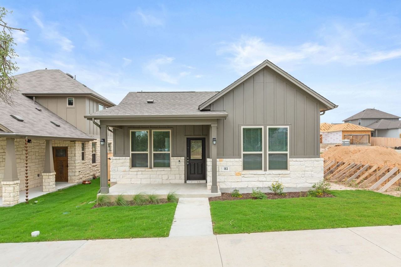 183 Glocken Ln - Photo 2 of 45