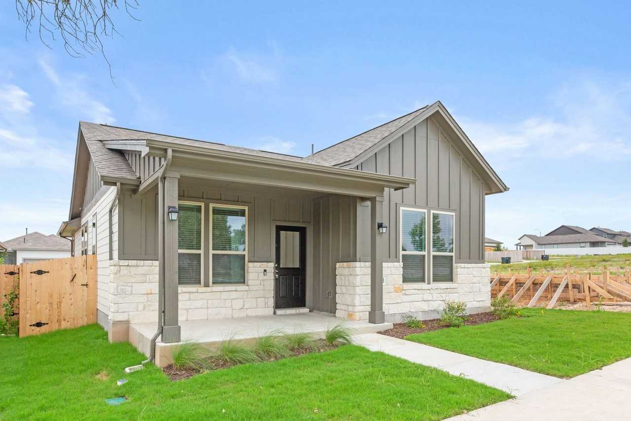 183 Glocken Ln - Photo 3 of 45