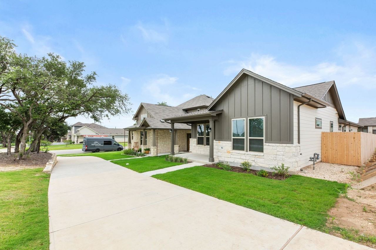 183 Glocken Ln - Photo 6 of 45