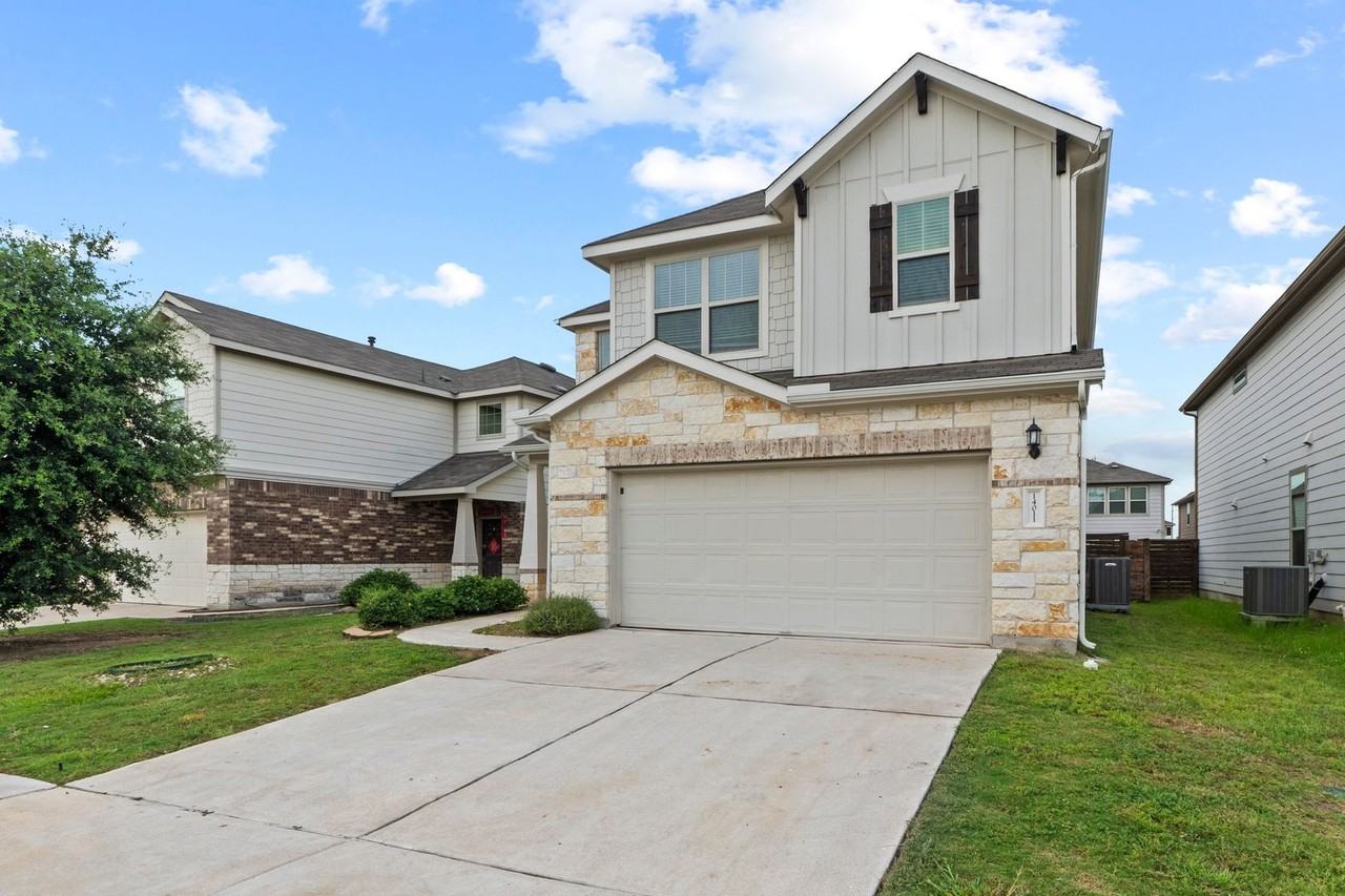 14011 Hedera Dr - Photo 2 of 31
