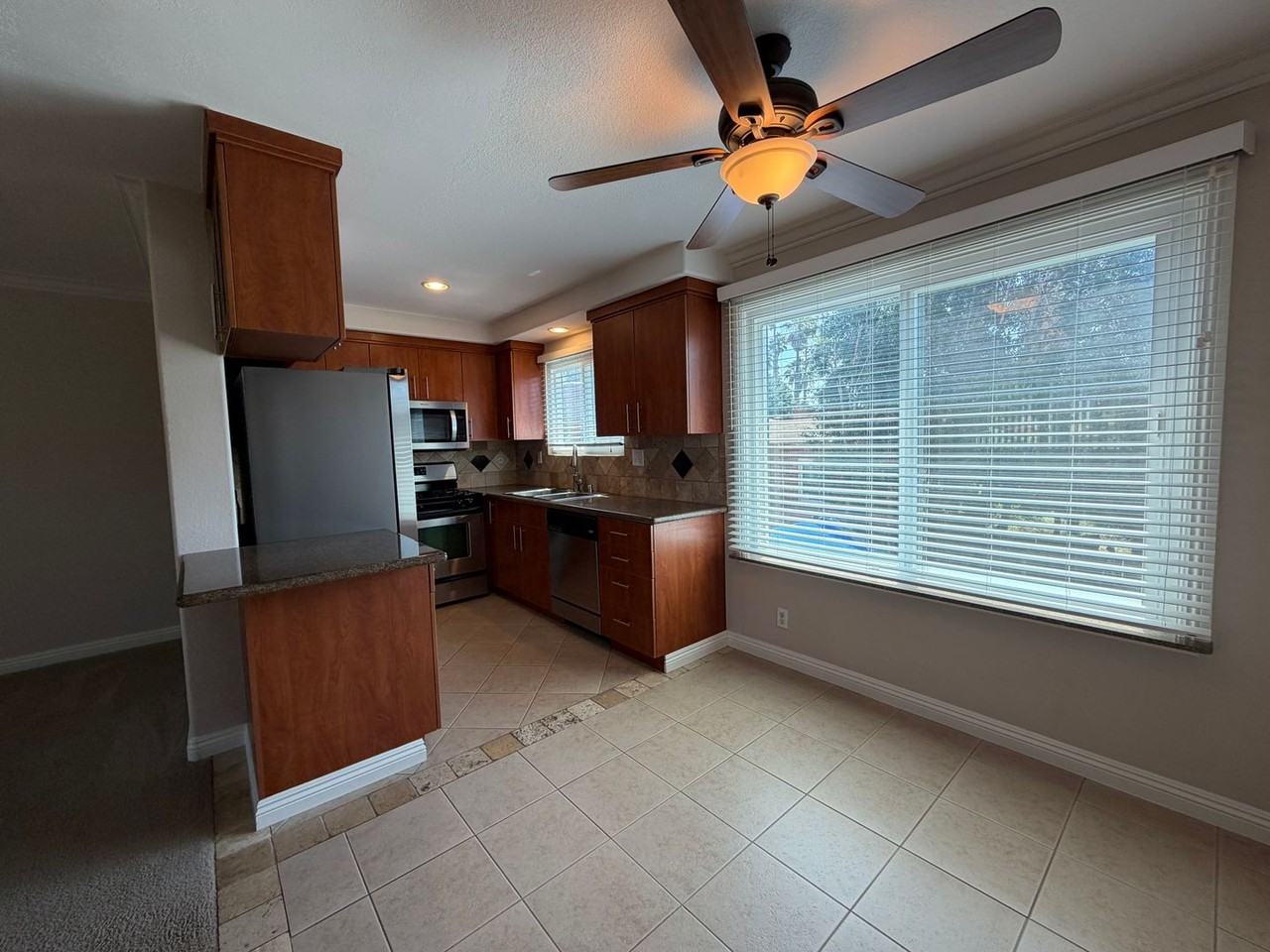 4437 Mentone St #8 - Photo 4 of 10