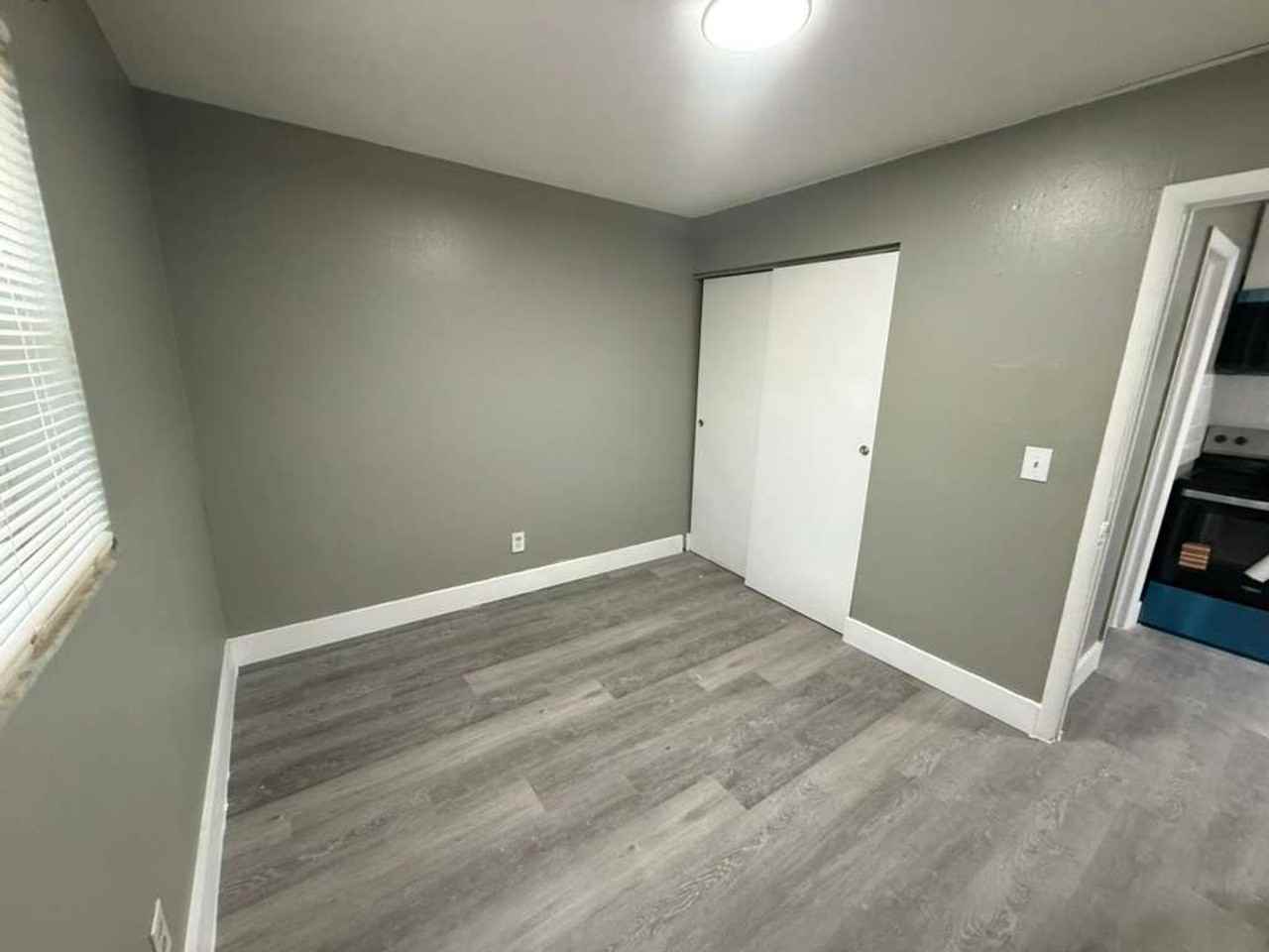 10106 10106 N Lantana Ave - 10106 N Lantana Ave FL - Photo 2 of 4