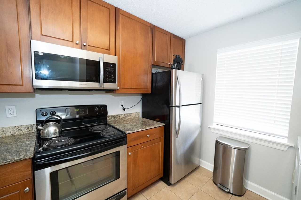 2112 Old Taylor Rd #B1 - Photo 4 of 8