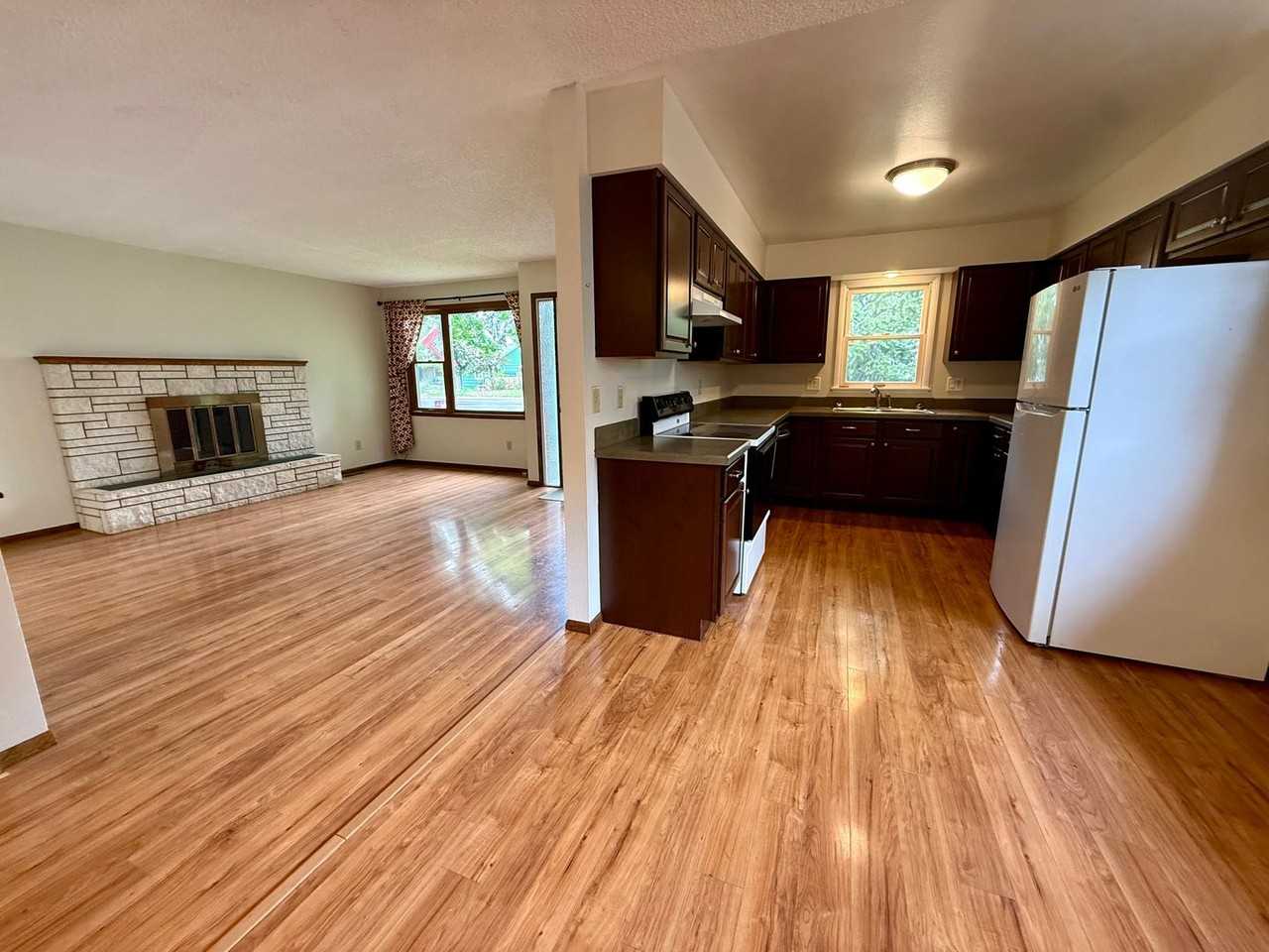 331 South Ave W - Photo 6 of 33