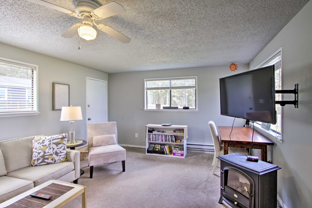8413 Penny Ln - Photo 3 of 14