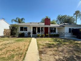featured image of 3720 Apache Ave
