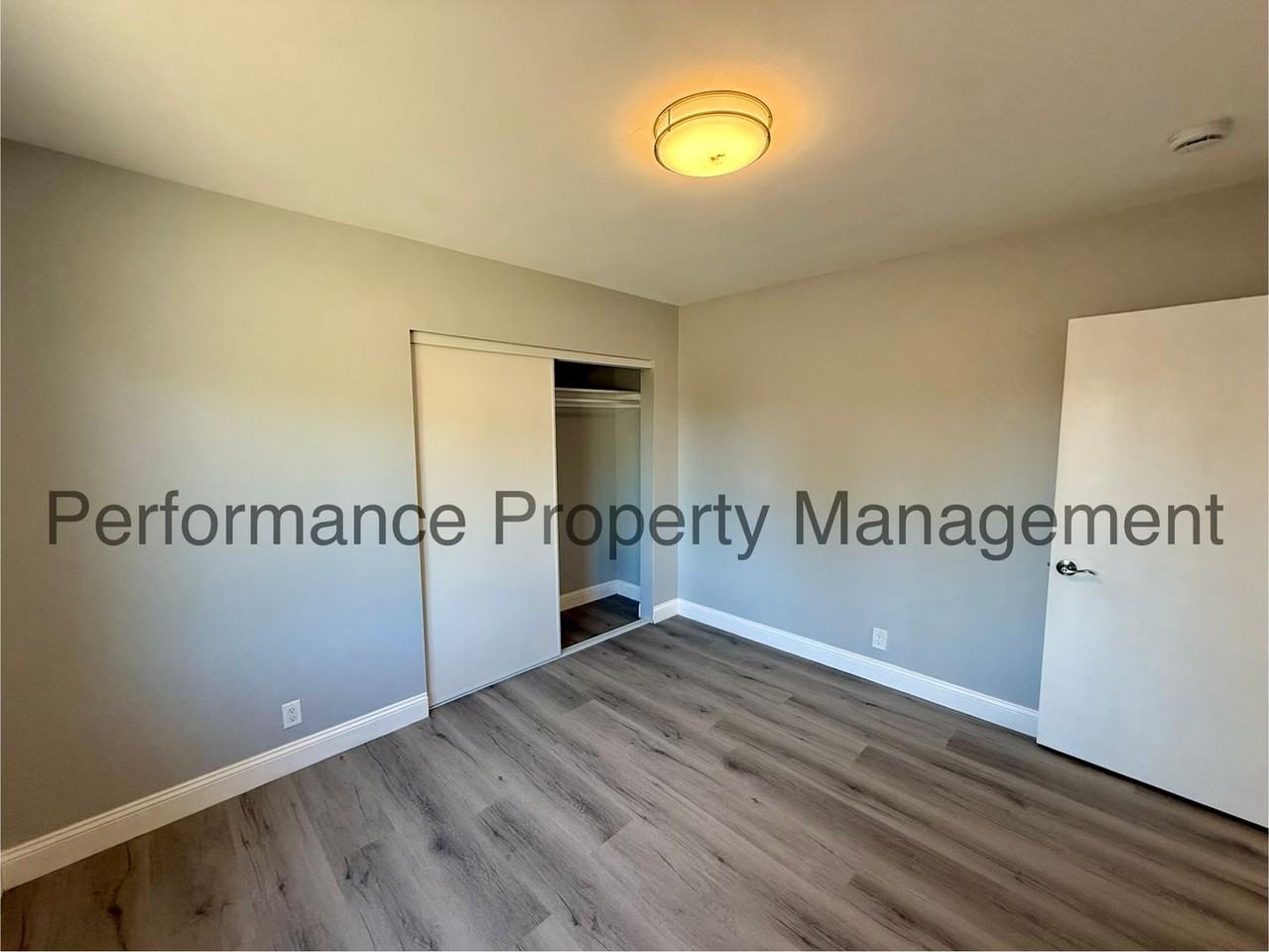 3720 Apache Ave - Photo 6 of 12