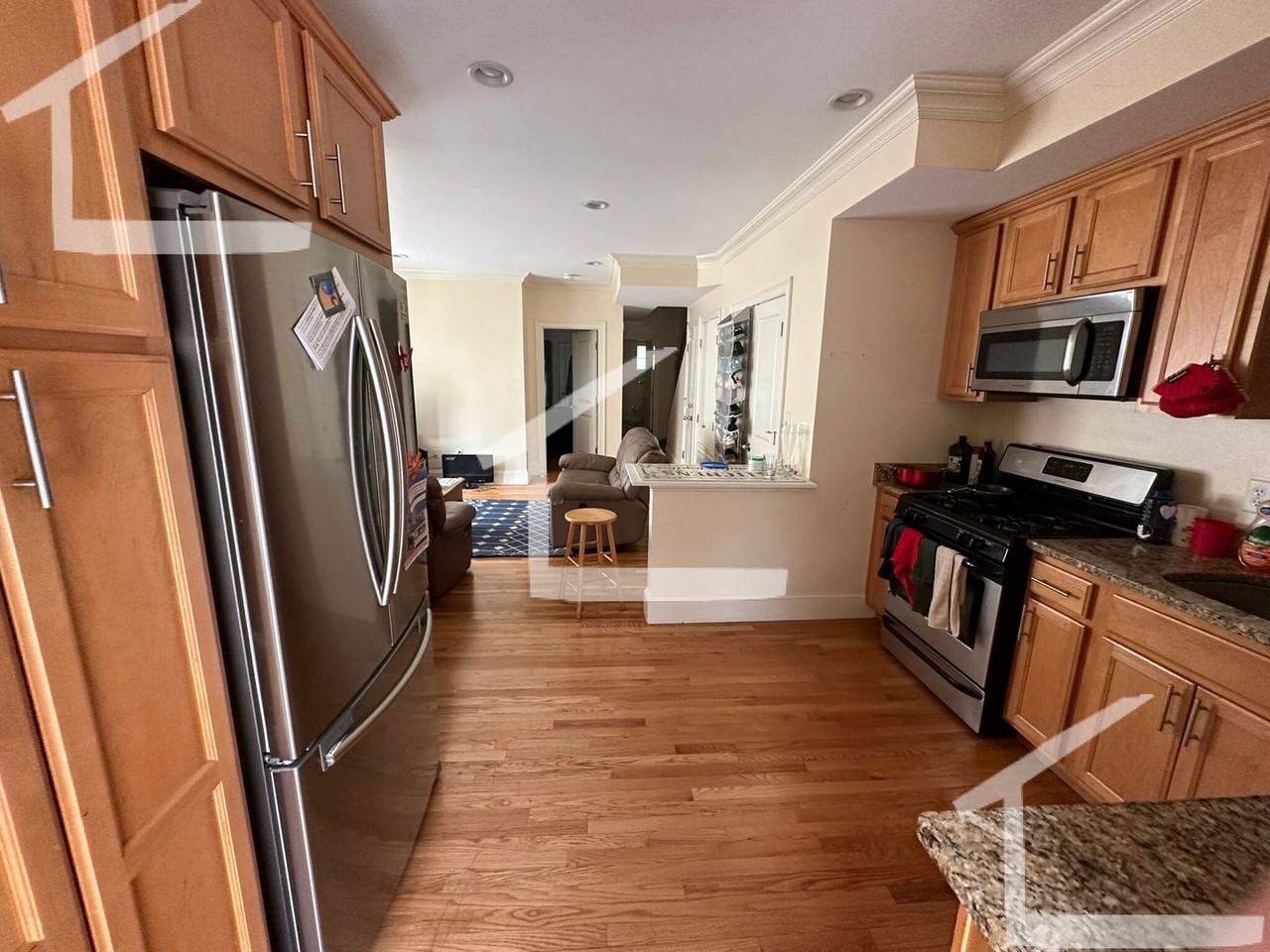 23 Lothrop St - Photo 2 of 21