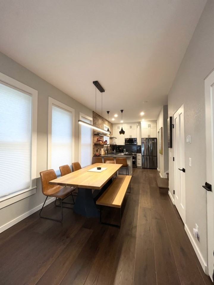 218 N French St - Photo 4 of 23