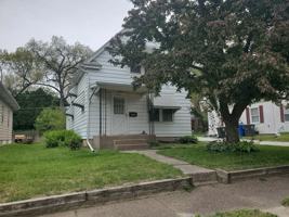 featured image of 2737 11th Ave #C