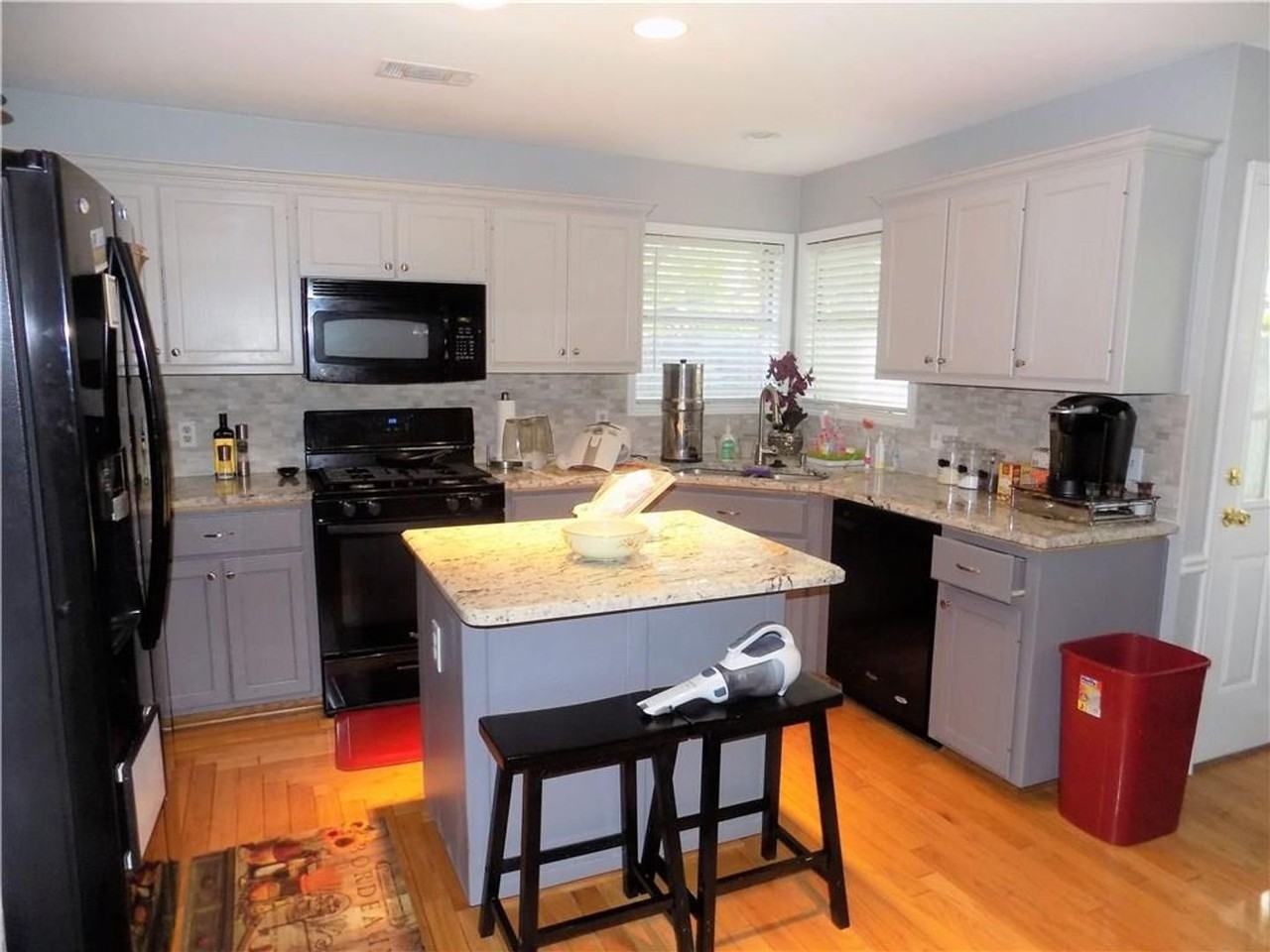 2306 Raintree Path - Photo 3 of 15