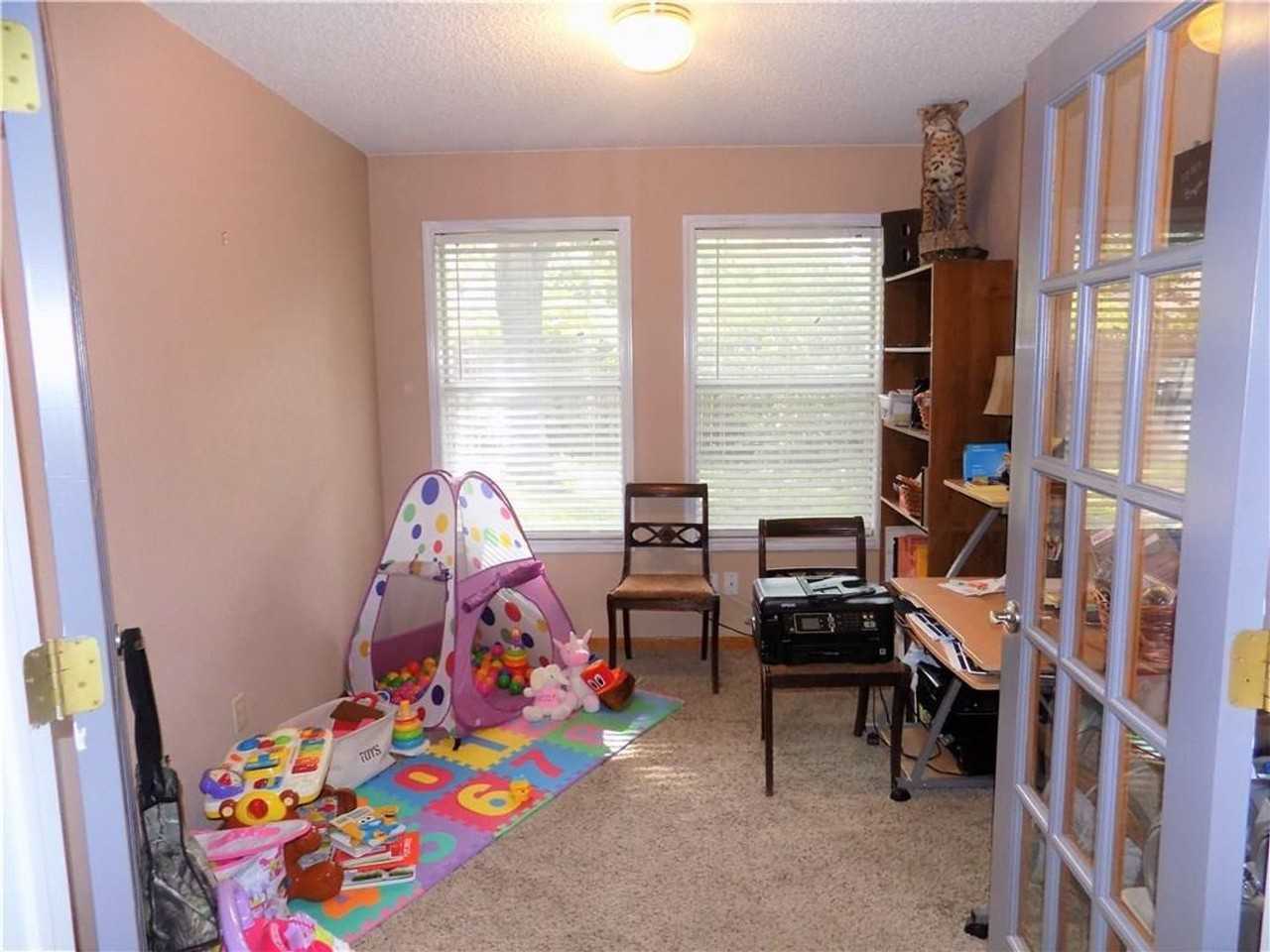 2306 Raintree Path - Photo 7 of 15