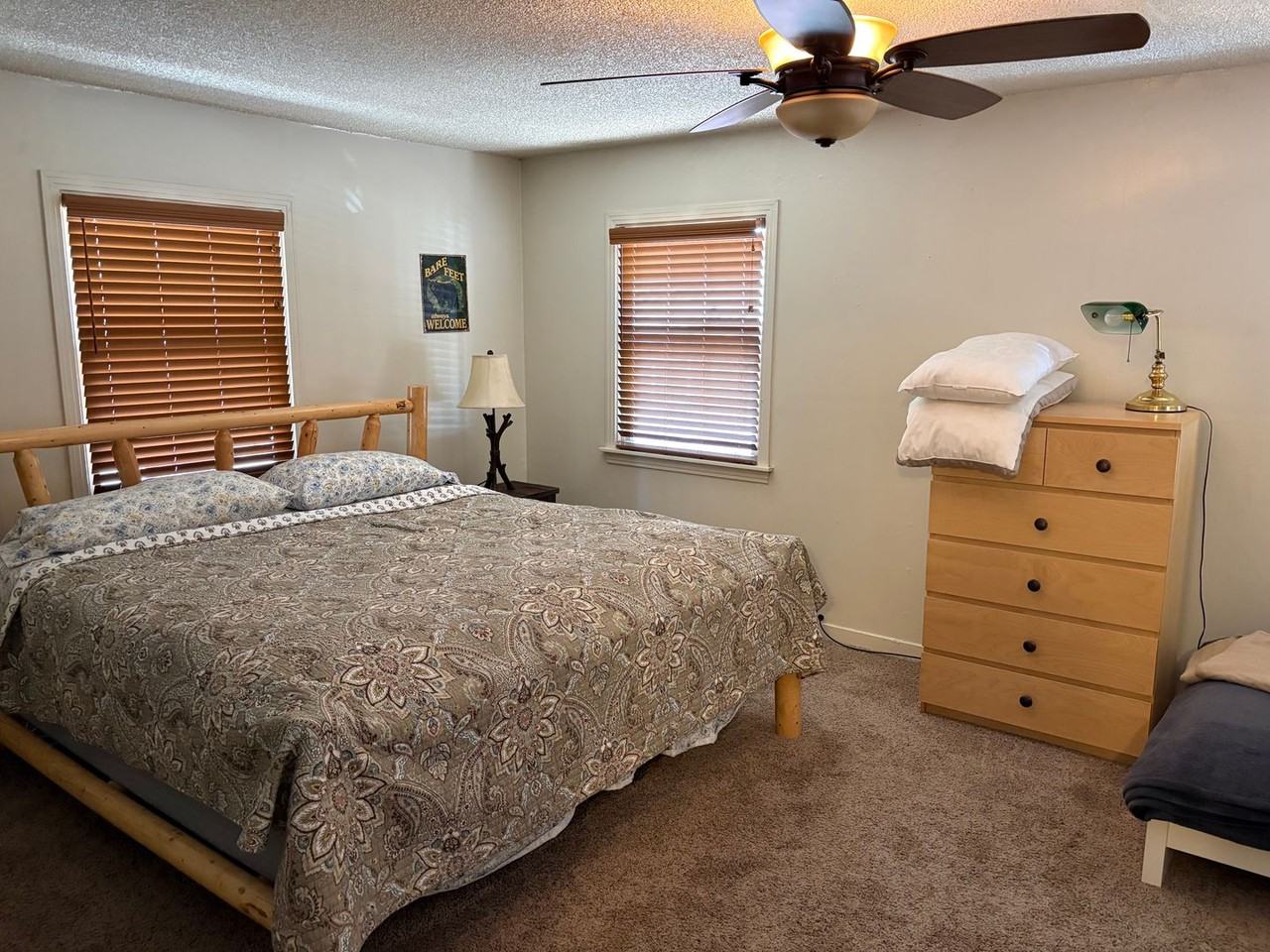 3804 Alder Ave - Photo 2 of 12