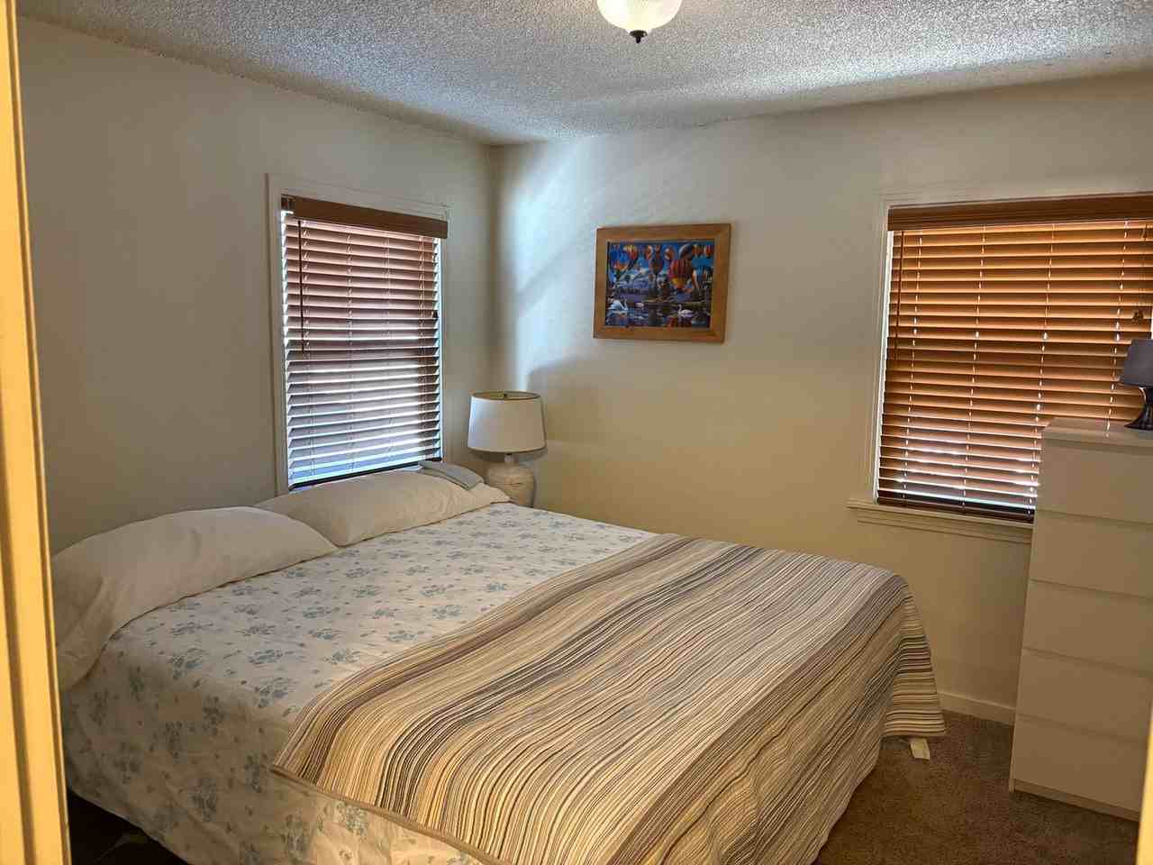 3804 Alder Ave - Photo 3 of 12