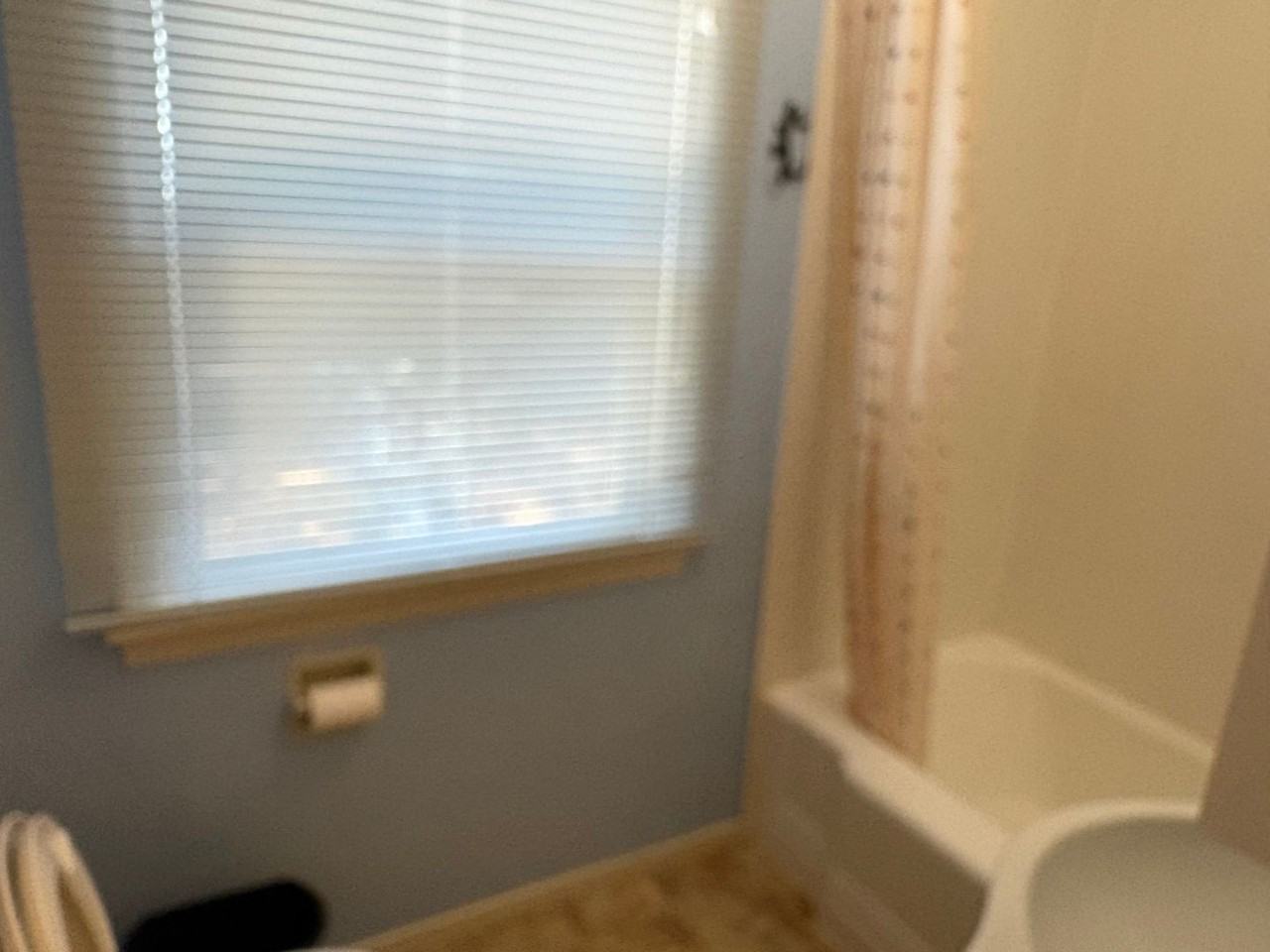 3804 Alder Ave - Photo 5 of 12