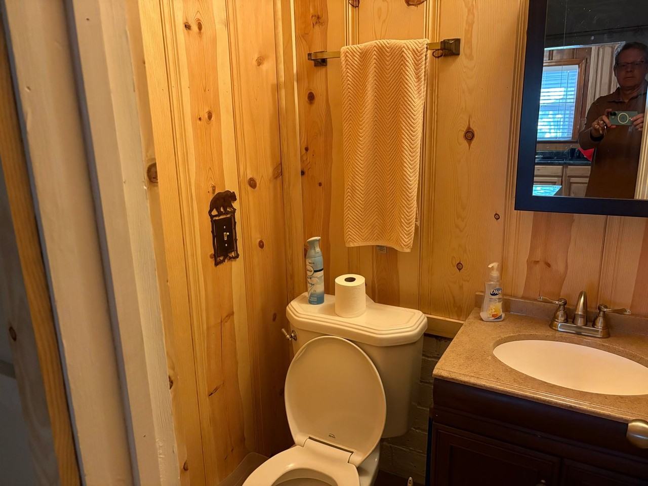 3804 Alder Ave - Photo 7 of 12