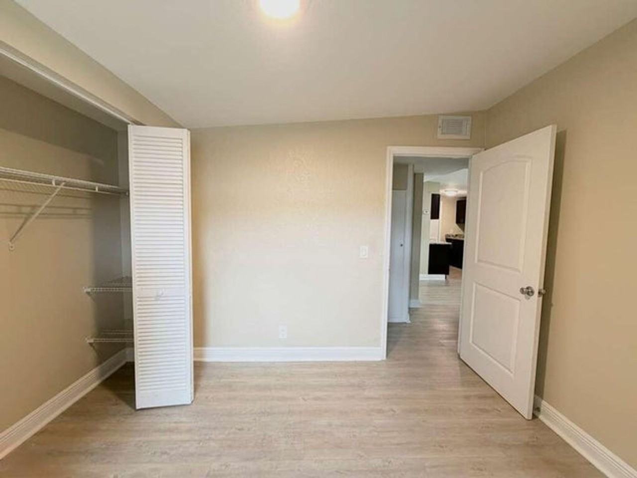 3640 Gull Rd - Photo 7 of 16