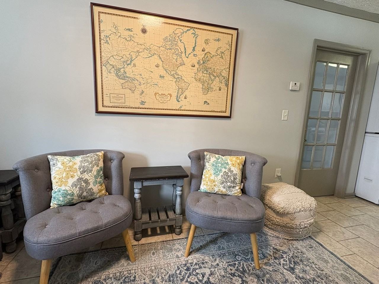 123 S Zetterower Ave - Photo 6 of 12