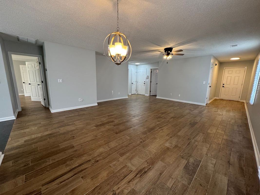 500 Castle Ridge Dr - Photo 5 of 23