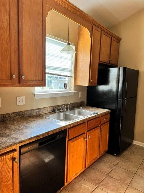 2137 Bullocks Run Rd - Photo 2 of 20