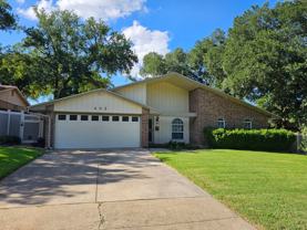 405 Atkerson Ln - Photo 1 of 1