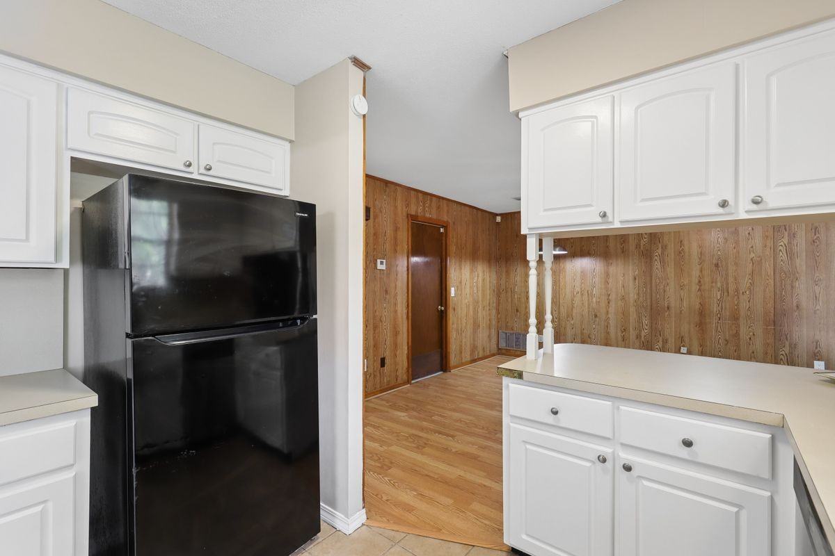 3920 University Club Blvd - Photo 7 of 24
