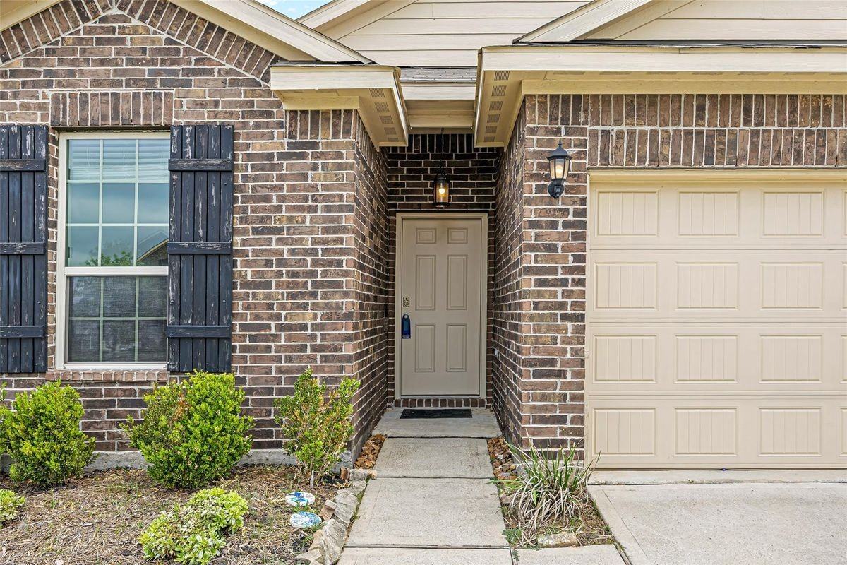 11518 Castle Nugent Ct - Photo 3 of 3