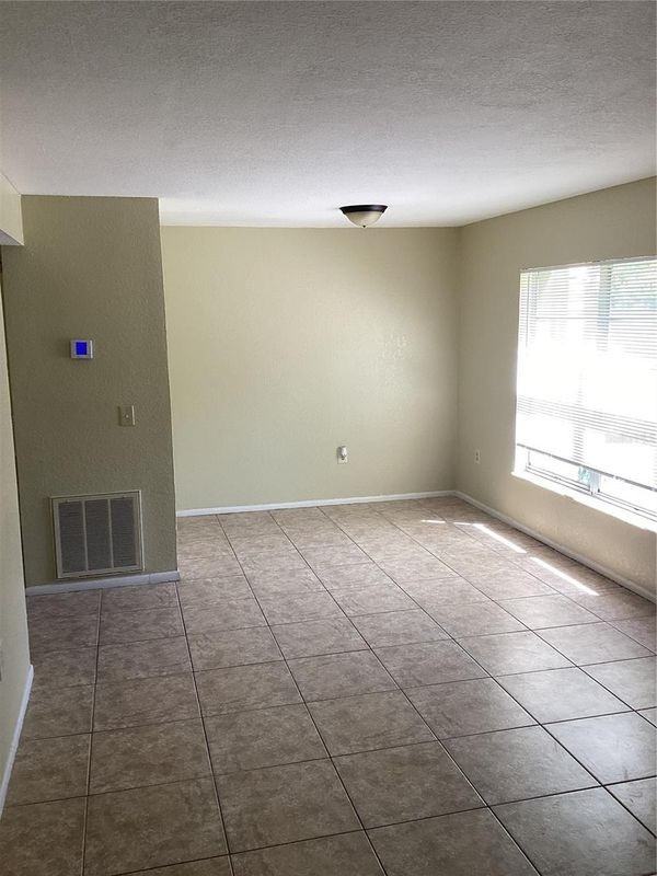 14321 Hanging Moss Cir ##101 - Photo 7 of 13