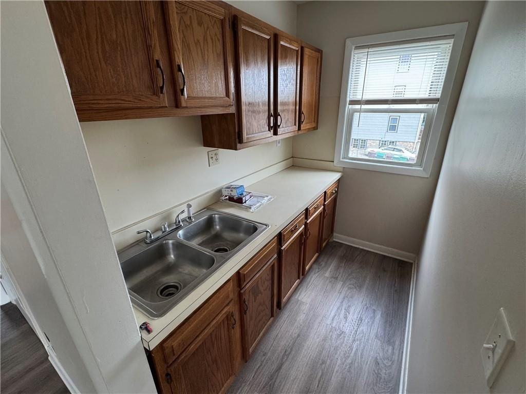 107 Mount Saint Charles Ave ##2 - Photo 3 of 14
