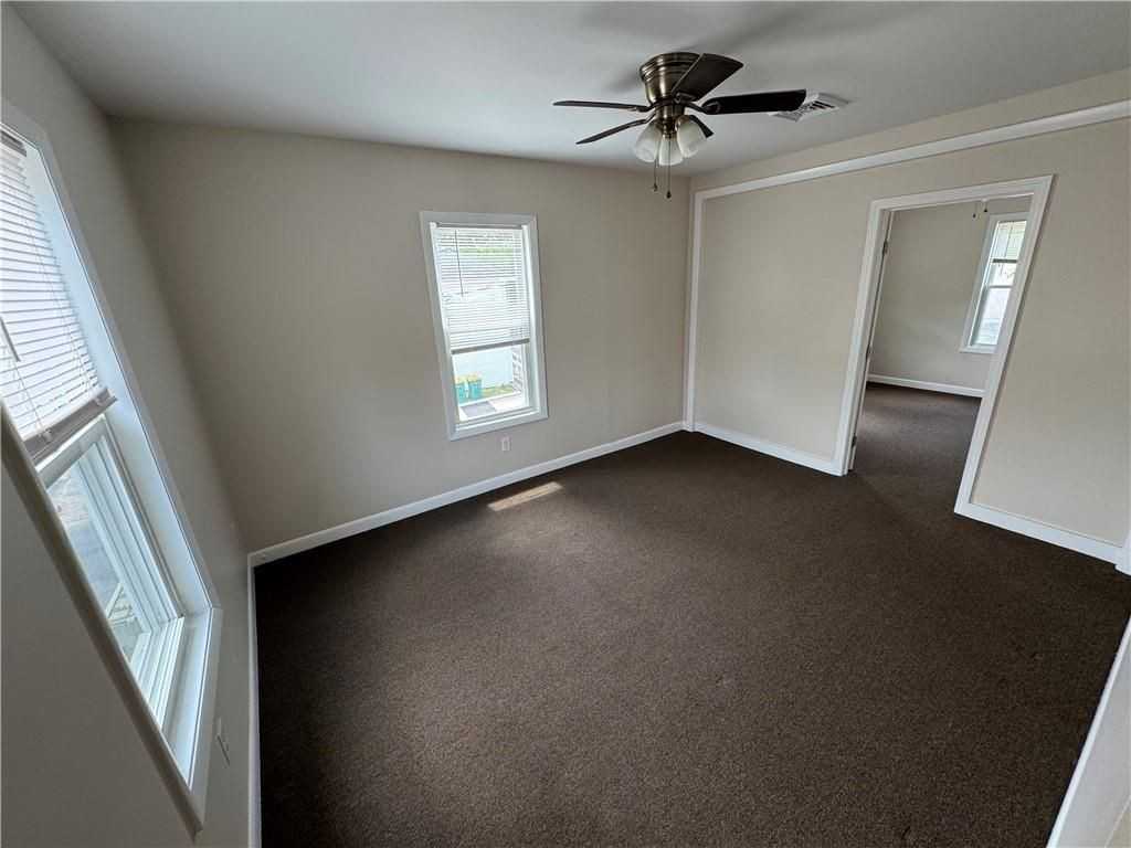 107 Mount Saint Charles Ave ##2 - Photo 5 of 14
