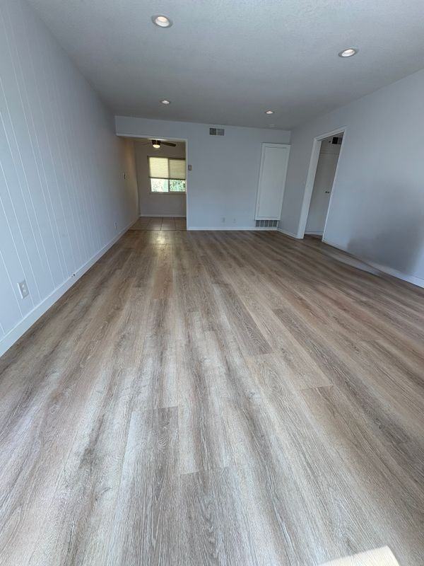 24257 Santa Clara Ave - Photo 2 of 15