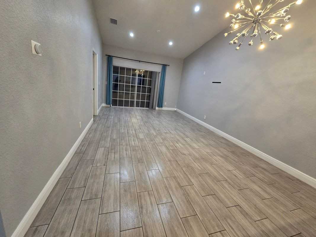 14341 Island Cove Dr - Photo 7 of 12