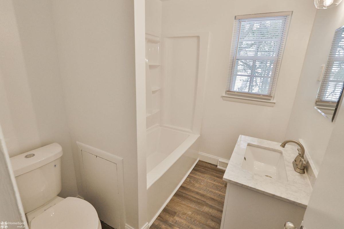 305 S Warminster Rd ##B2 - Photo 2 of 43