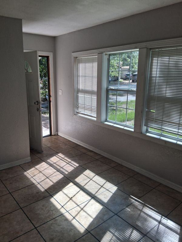 1314 Avalon Dr - Photo 7 of 14