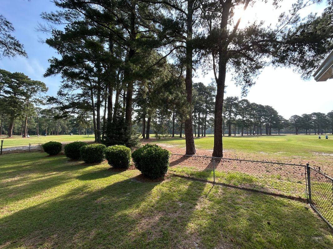 358 Country Club Rd - Photo 3 of 19