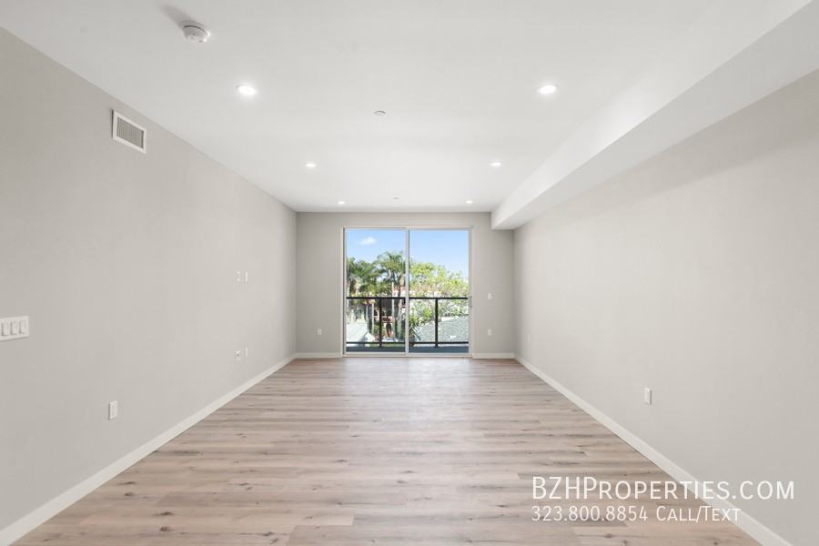 Bedford Twenty -  Luxury Condos - Photo 2 of 21