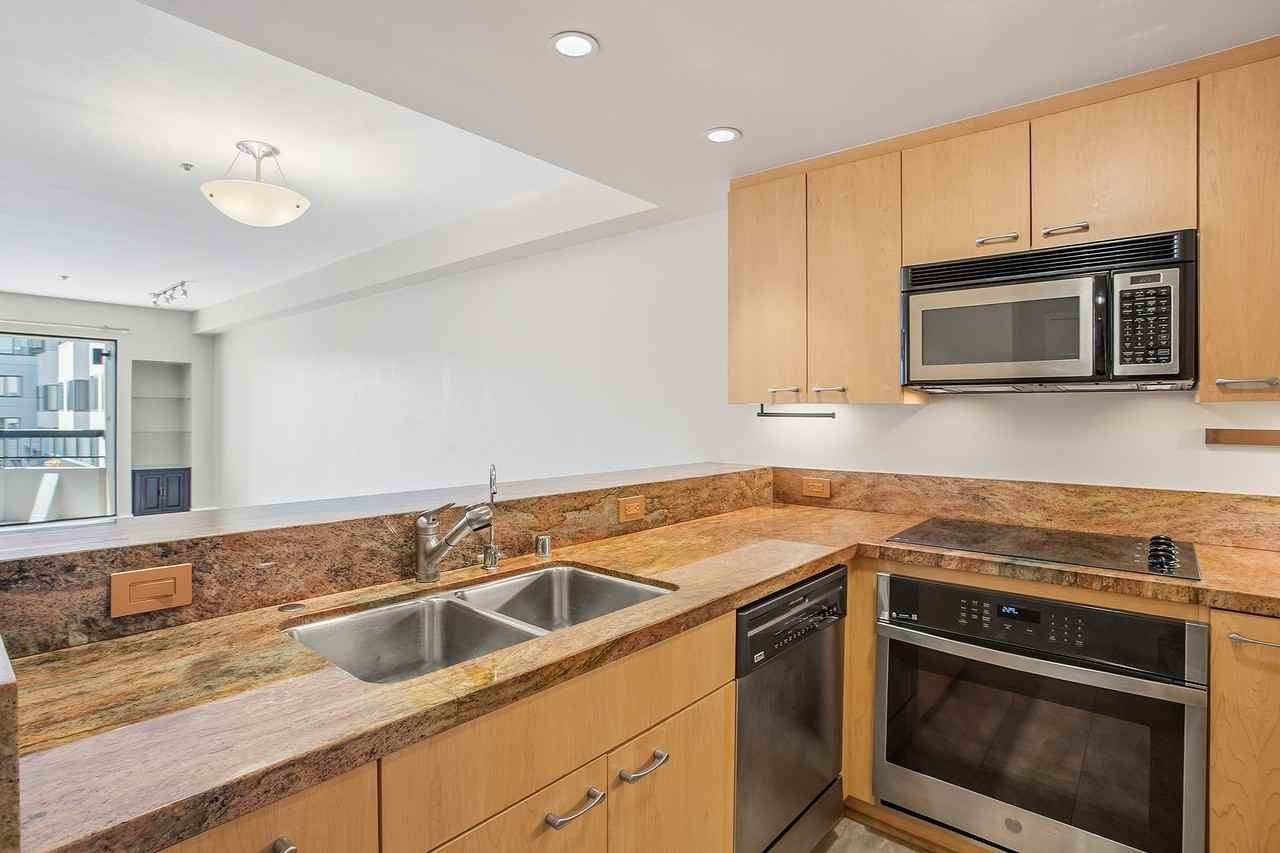 601 Van Ness Avenue #406 - Photo 3 of 38