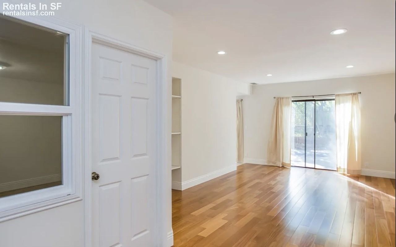 239 15th Ave #A - Photo 3 of 7