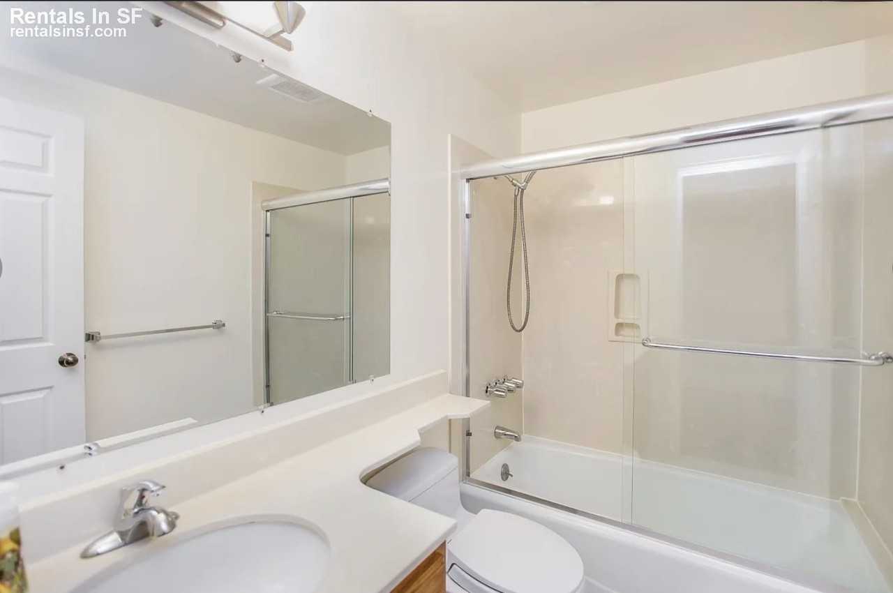 239 15th Ave #A - Photo 6 of 7