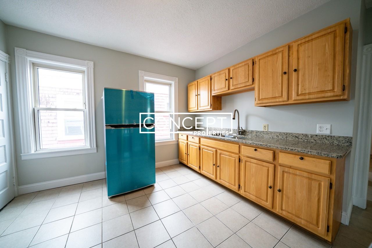 42 Sudan St #3 - Photo 2 of 19