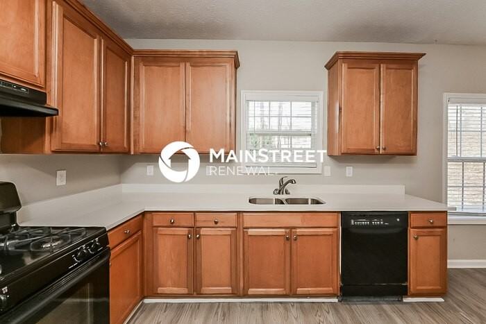 5801 Mays Ridge Ct - Photo 7 of 17
