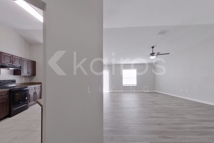 15952 Sw 24th Court Rd - Photo 2 of 22