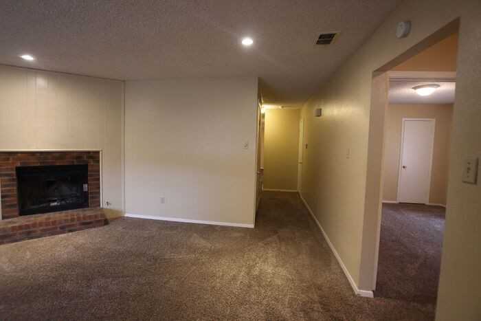 4508 Edinburgh Dr - Photo 2 of 24