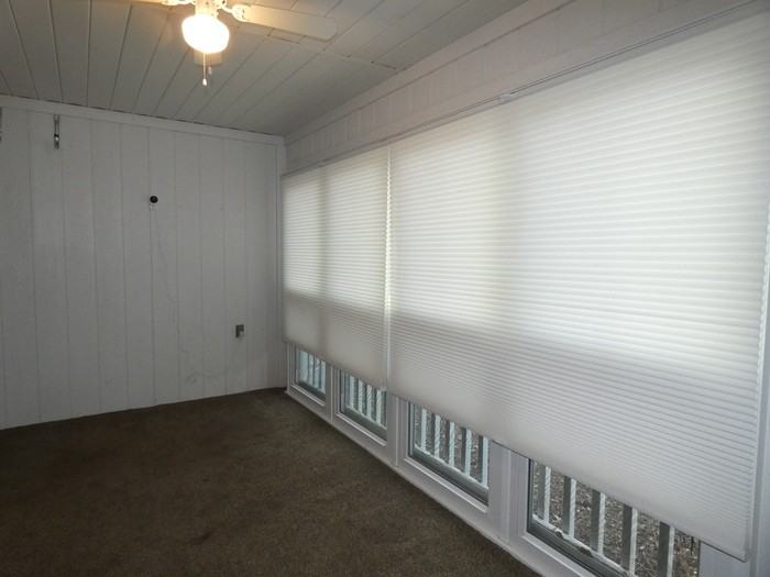 2483 Ne 68th St - Photo 3 of 22