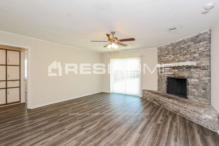 3051 Shane Dr - Photo 5 of 19