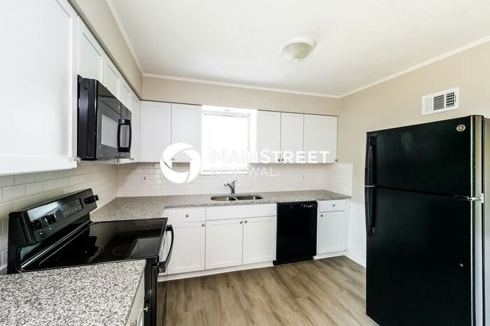 107 N Cleveland Ave - Photo 7 of 17