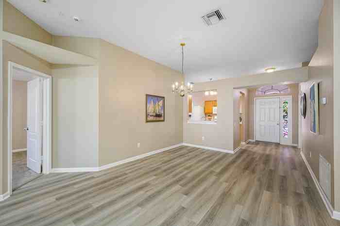 12915 Early Run Ln - Photo 3 of 45