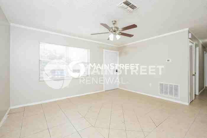 507 W Ella J Gilmore St - Photo 5 of 15