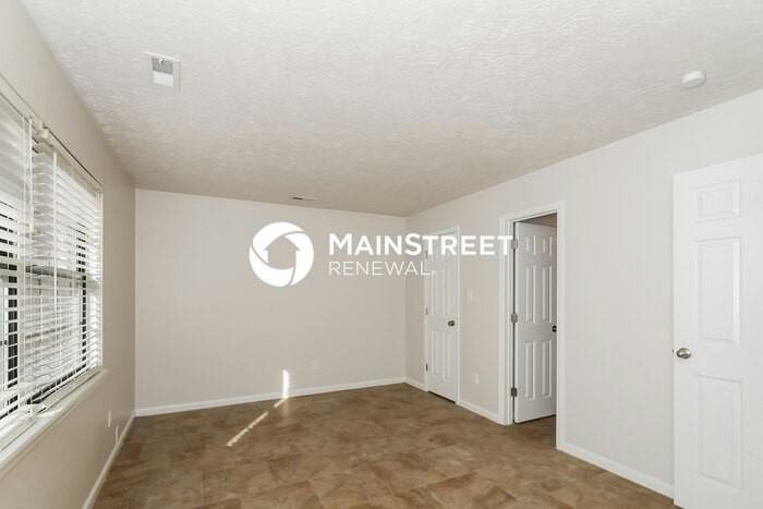 5671 Prestonwood Ct - Photo 7 of 10